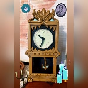 Vintage original Haunted Mansion clock!!